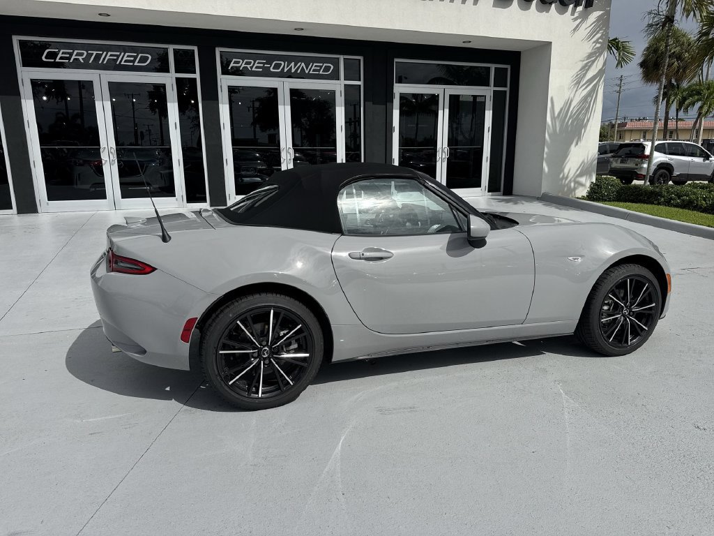 New 2026 MAZDA MX-5 Miata Grand Touring RWD image 4