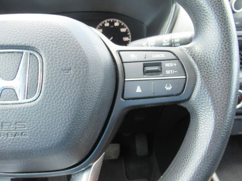 Used 2024 Honda CR-V LX image 23