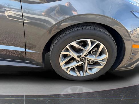 Used 2023 Hyundai Sonata SEL image 13