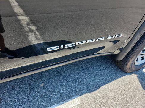 New 2025 GMC Sierra 2500 Pro w/ Convenience Package image 6