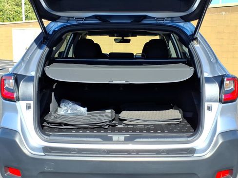 Certified 2025 Subaru Outback Premium w/ Popular Package #1A image 16