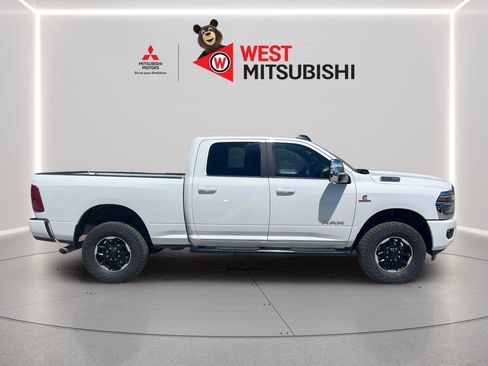Used 2026 RAM 2500 Laramie AWD/4WD image 6