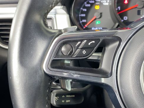 Used 2018 Porsche Macan Turbo w/ Premium Package Plus image 15