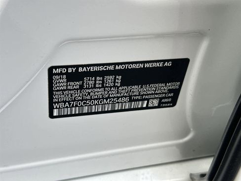 Used 2019 BMW 750i w/ Executive Package image 25