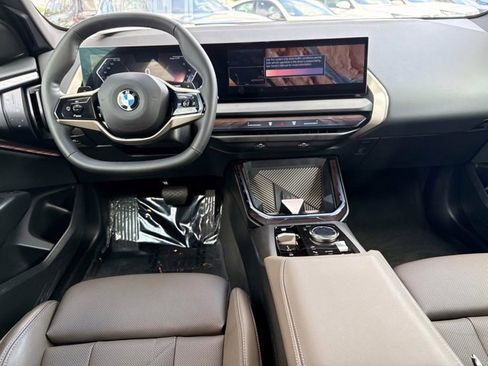 Used 2025 BMW X3 xDrive30i image 17