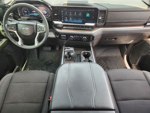 Used 2024 Chevrolet Silverado 1500 LT Trail Boss w/ Protection Package AWD/4WD image 25