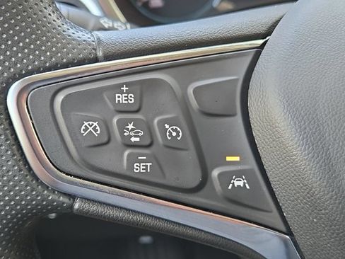 Used 2024 Chevrolet Equinox LS w/ LS Convenience Package FWD image 23