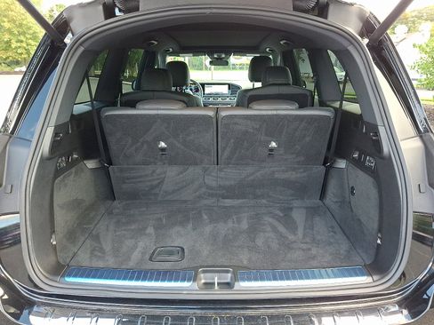 Certified 2025 Mercedes-Benz GLS 450 4MATIC image 31