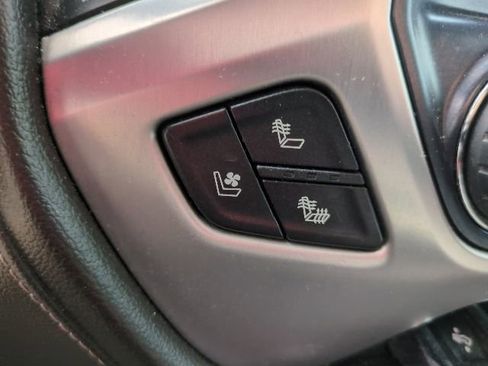Used 2018 GMC Sierra 1500 SLT w/ Black Pack AWD/4WD image 17
