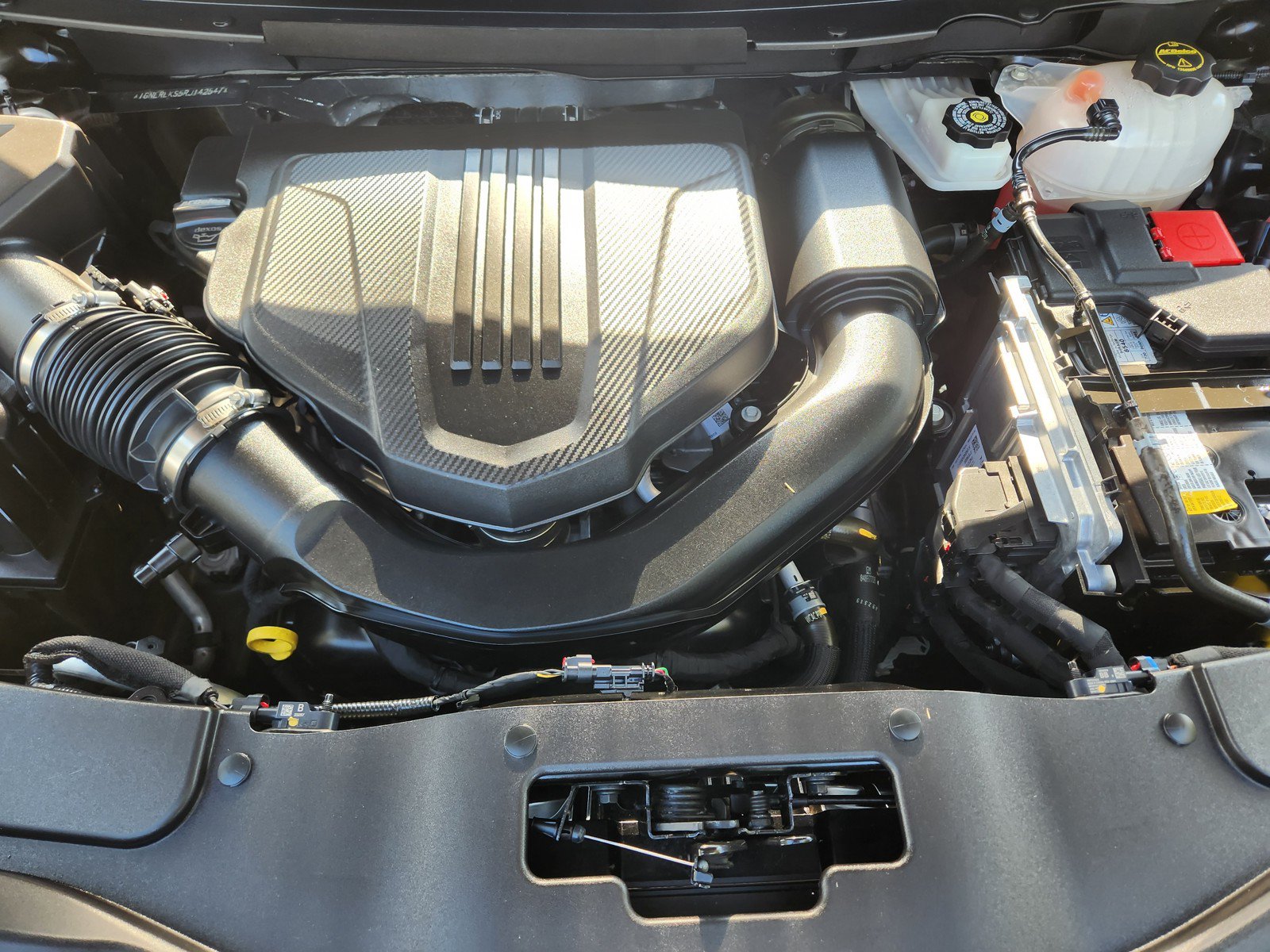 Used 2024 Chevrolet Traverse RS FWD image 26