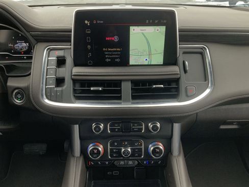 Used 2023 GMC Yukon SLT image 39