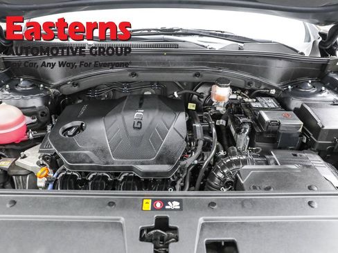 Used 2023 Hyundai Santa Fe SEL w/ Premium Package image 7