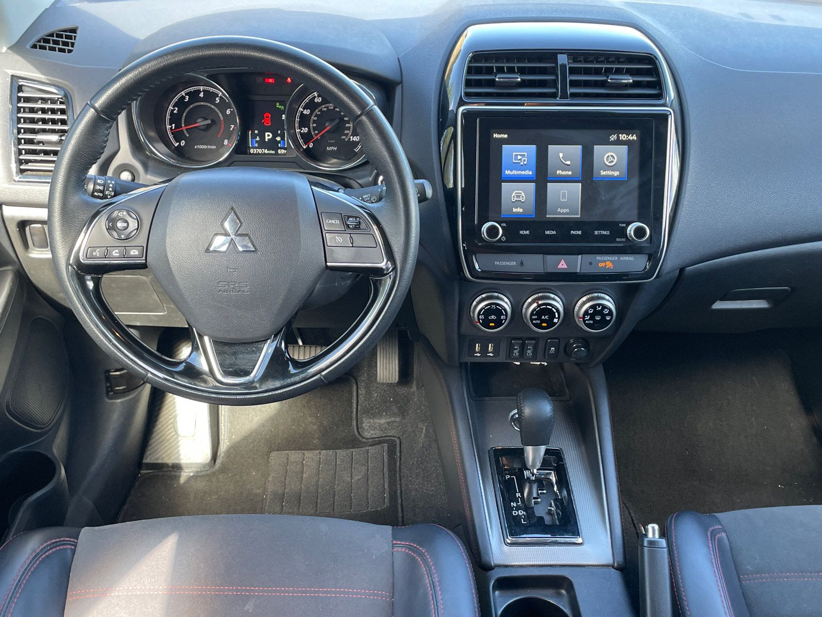 Used 2025 Mitsubishi Outlander Sport LE AWD/4WD image 20