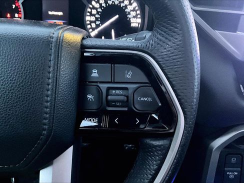 Used 2023 Toyota Tundra Limited image 18