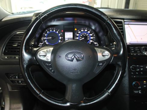 Used 2014 INFINITI QX70 2WD w/ Premium Package image 10