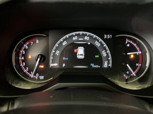 Used 2023 Toyota RAV4 XLE w/ Convenience Package AWD/4WD image 16