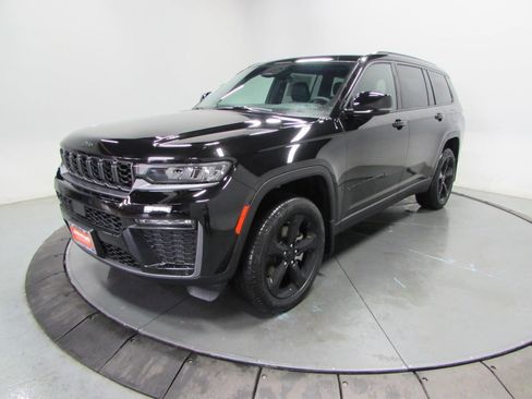 New 2026 Jeep Grand Cherokee L Limited image 3