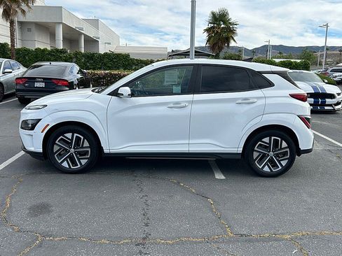 Used 2023 Hyundai Kona SEL FWD image 6