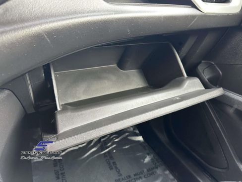 Used 2021 GMC Terrain SLT image 38