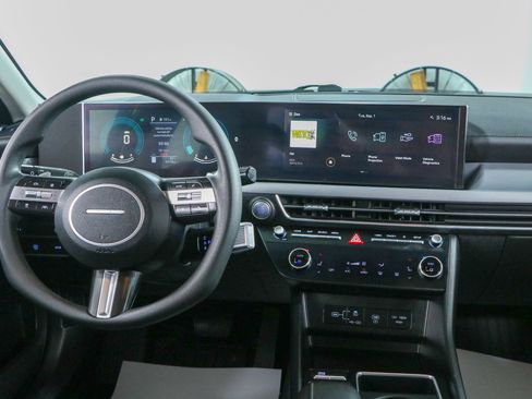 Used 2024 Hyundai Sonata SEL FWD image 17