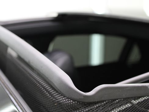 Used 2015 Mercedes-Benz S 550 Sedan image 26