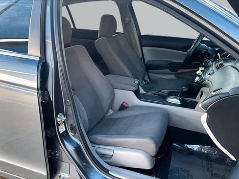 Used 2012 Honda Accord LX image 8