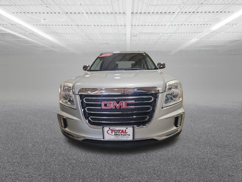 Used 2016 GMC Terrain SLT image 3