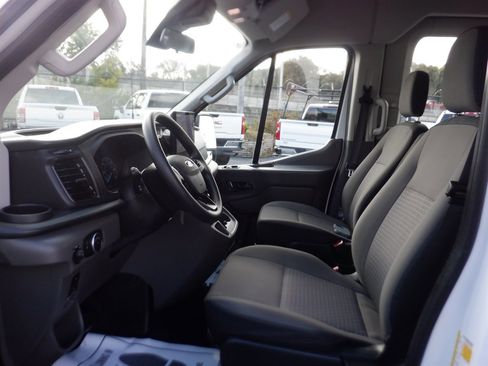 Used 2023 Ford Transit 350 XLT image 11
