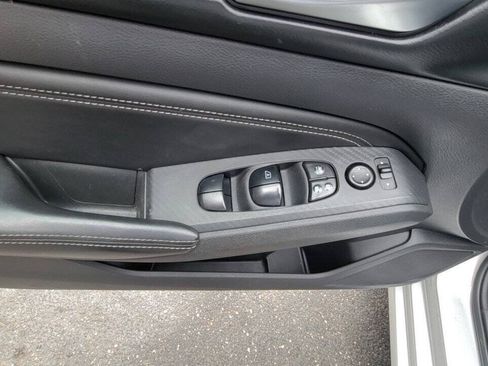 Used 2020 Nissan Altima 2.5 S FWD image 13