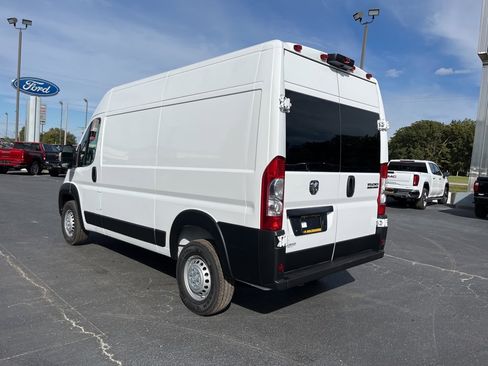 New 2025 RAM ProMaster 1500 w/ Cold Weather Group image 6