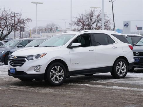 Used 2021 Chevrolet Equinox Premier image 3