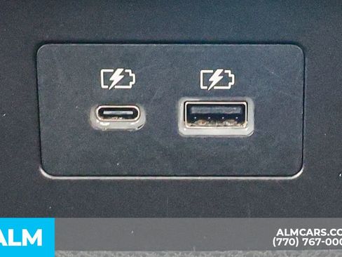 Used 2024 Nissan Pathfinder SV image 53