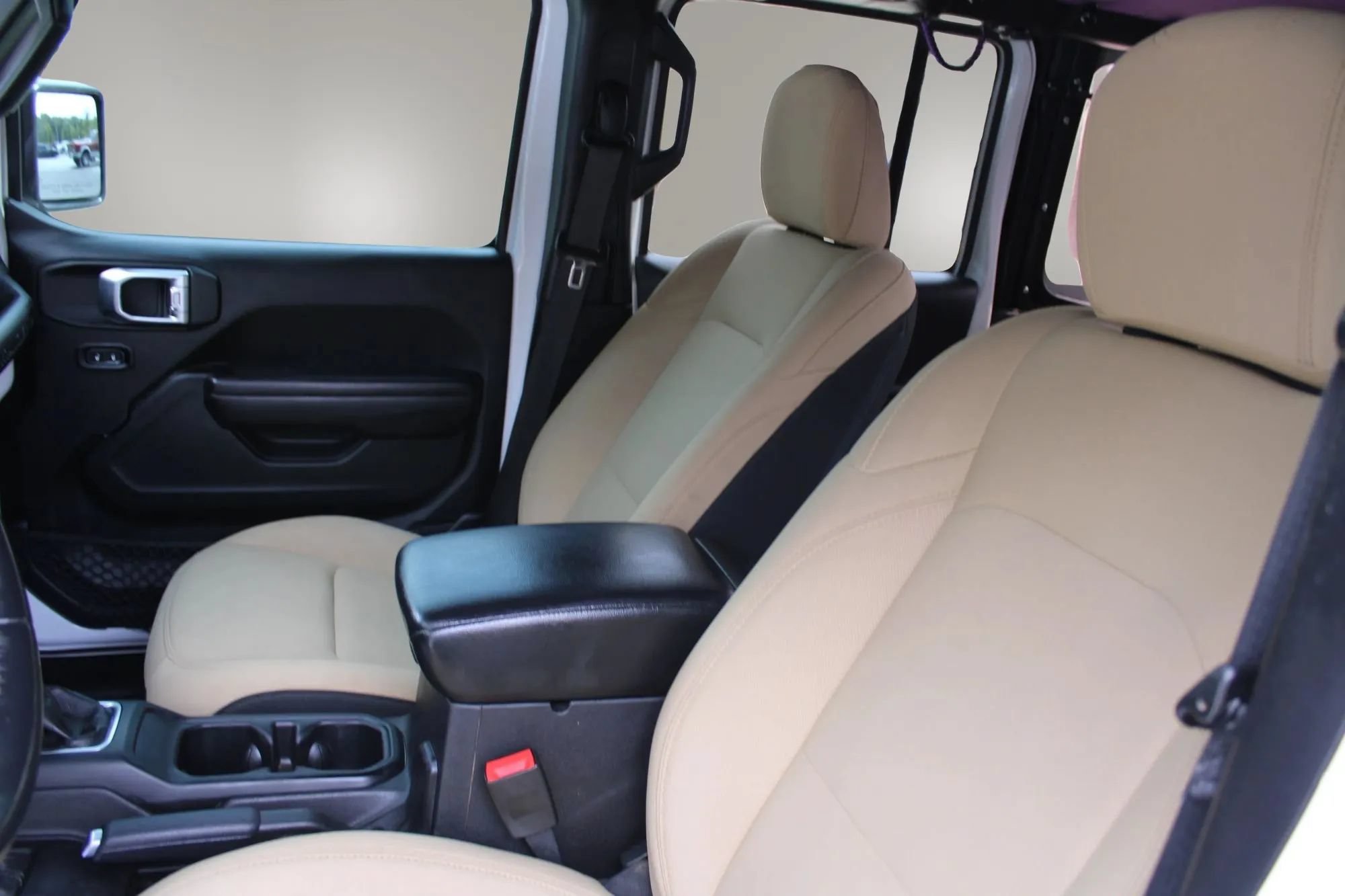 Used 2018 Jeep Wrangler Unlimited Sport S AWD/4WD image 15