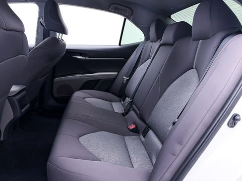 Used 2024 Toyota Camry LE w/ Convenience Package image 35