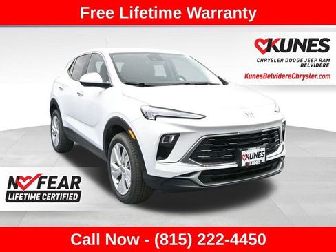 Used 2025 Buick Encore GX Preferred AWD/4WD image 1
