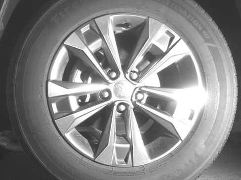 Used 2025 Chevrolet Equinox LT image 12