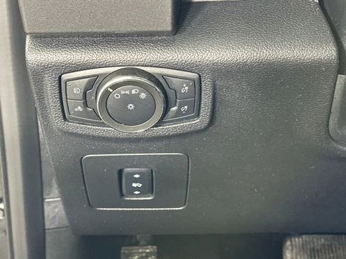 Used 2016 Ford F150 XLT w/ Equipment Group 302A Luxury image 18