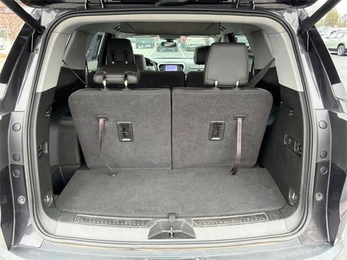 Used 2017 GMC Acadia SLT image 18