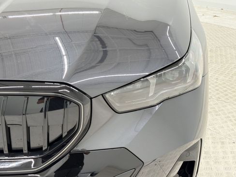 New 2026 BMW 530i w/ M Sport Package RWD image 11