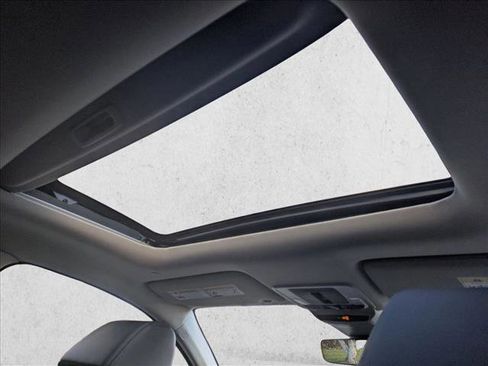 Certified 2024 Honda HR-V EX-L image 18