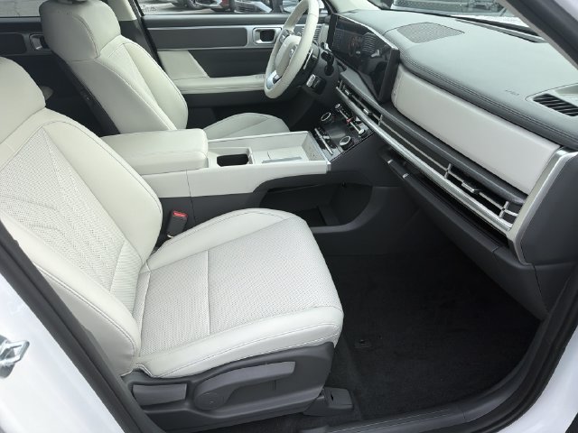 New 2026 Hyundai Santa Fe SEL FWD image 15