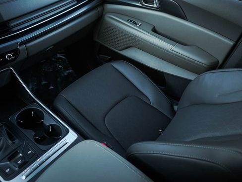 New 2026 Kia Carnival LXS image 26