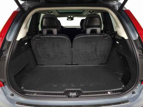 Certified 2023 Volvo XC90 B6 Core w/ Protection Package Premier image 11