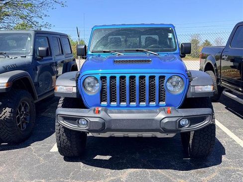 Used 2022 Jeep Gladiator Mojave image 2