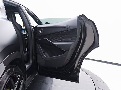 Used 2025 Lotus Eletre image 47