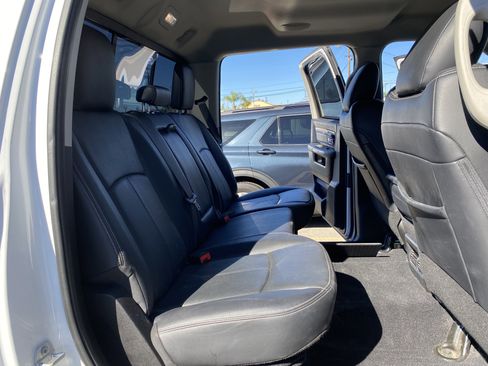 Used 2018 RAM 2500 Laramie image 29
