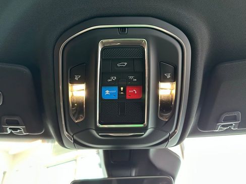 New 2025 Jeep Grand Cherokee L Limited w/ Luxury Tech Group II AWD/4WD image 14