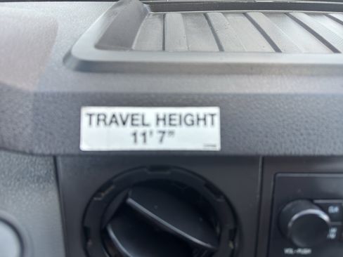 Used 2016 Ford F550 2WD Regular Cab Super Duty image 18