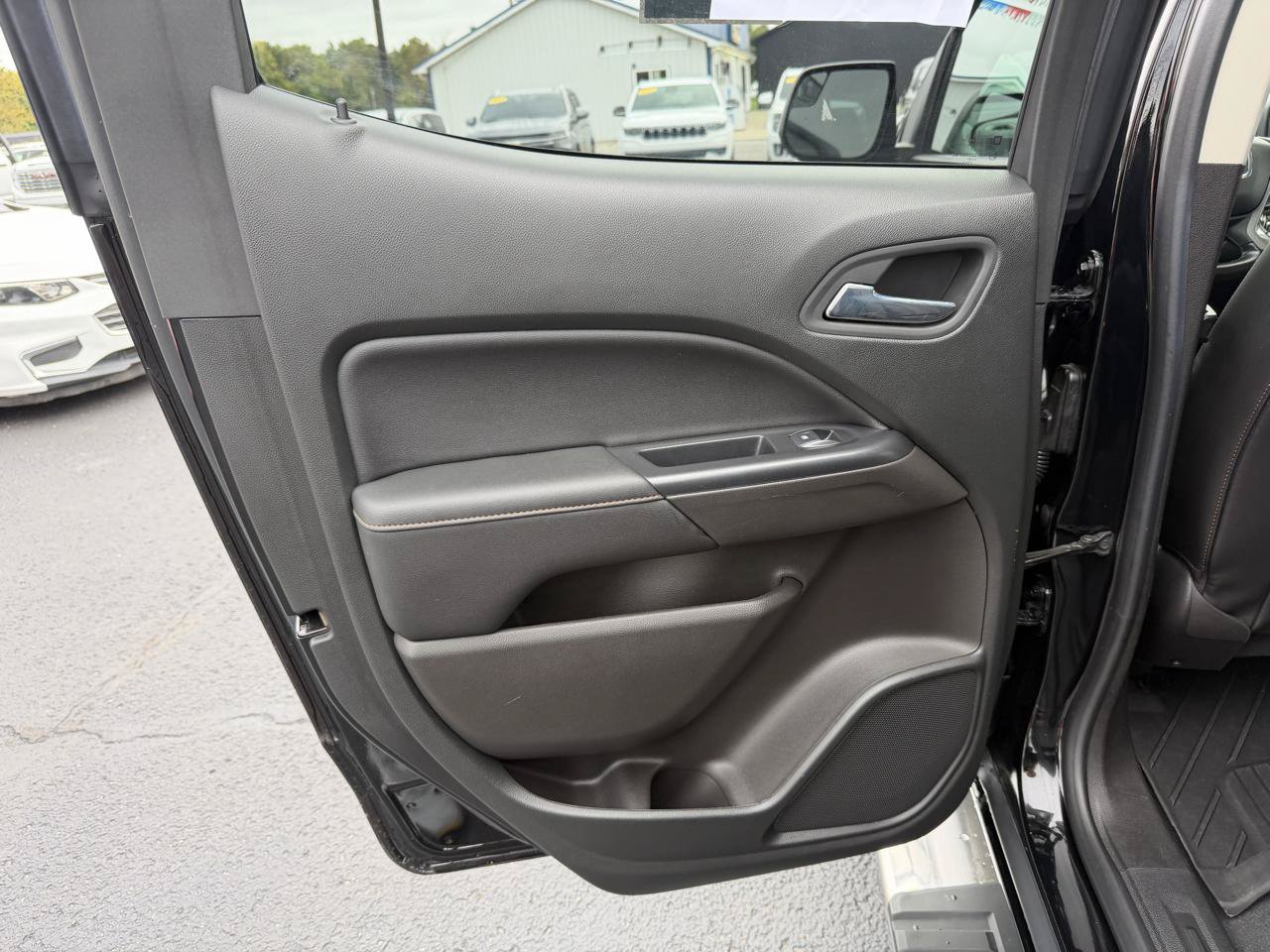 Used 2021 GMC Canyon AT4 AWD/4WD image 16