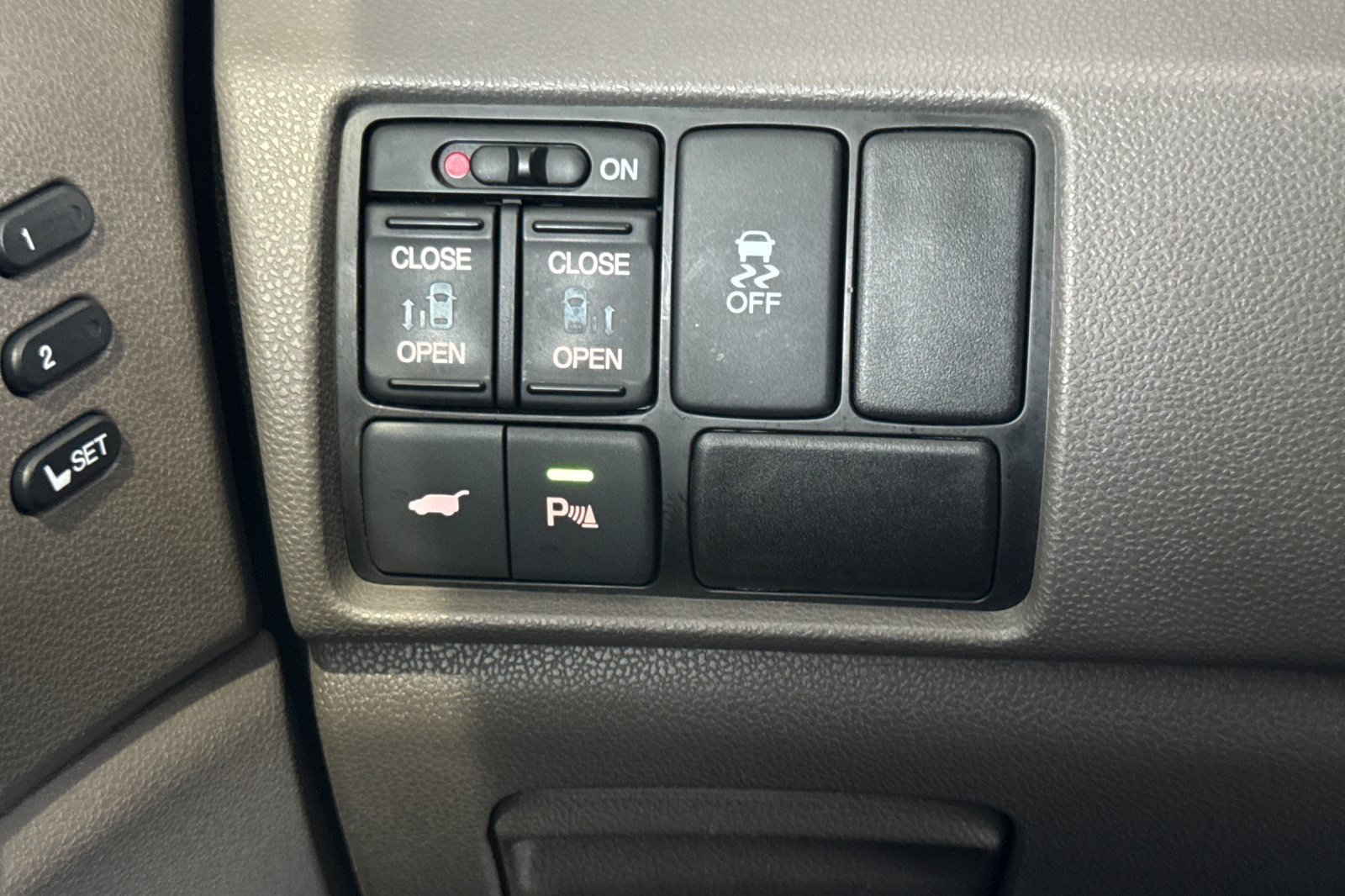 Used 2012 Honda Odyssey Touring image 37